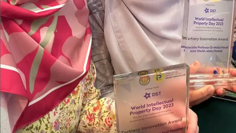 Assoc. Prof. Dr. Malai Haniti wins Tertiary Innovation Award at WIP Day 2023