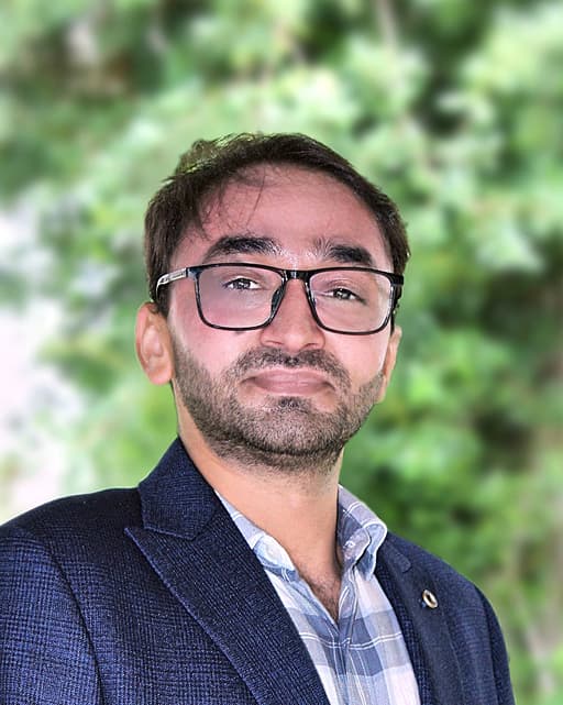 Dr Sakander Hayat