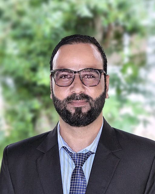 Dr Sheikh Mansoor Shafi